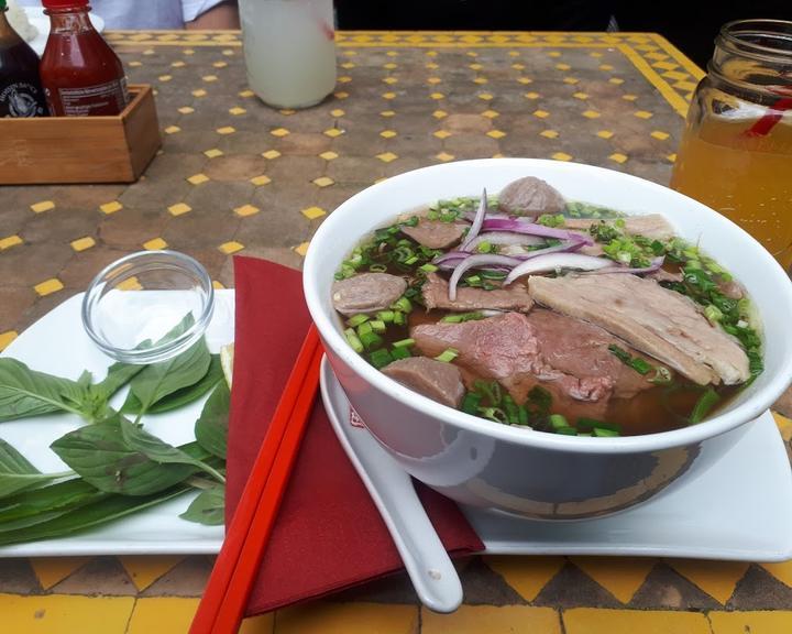 Soumi - Soups And Bánh Mì